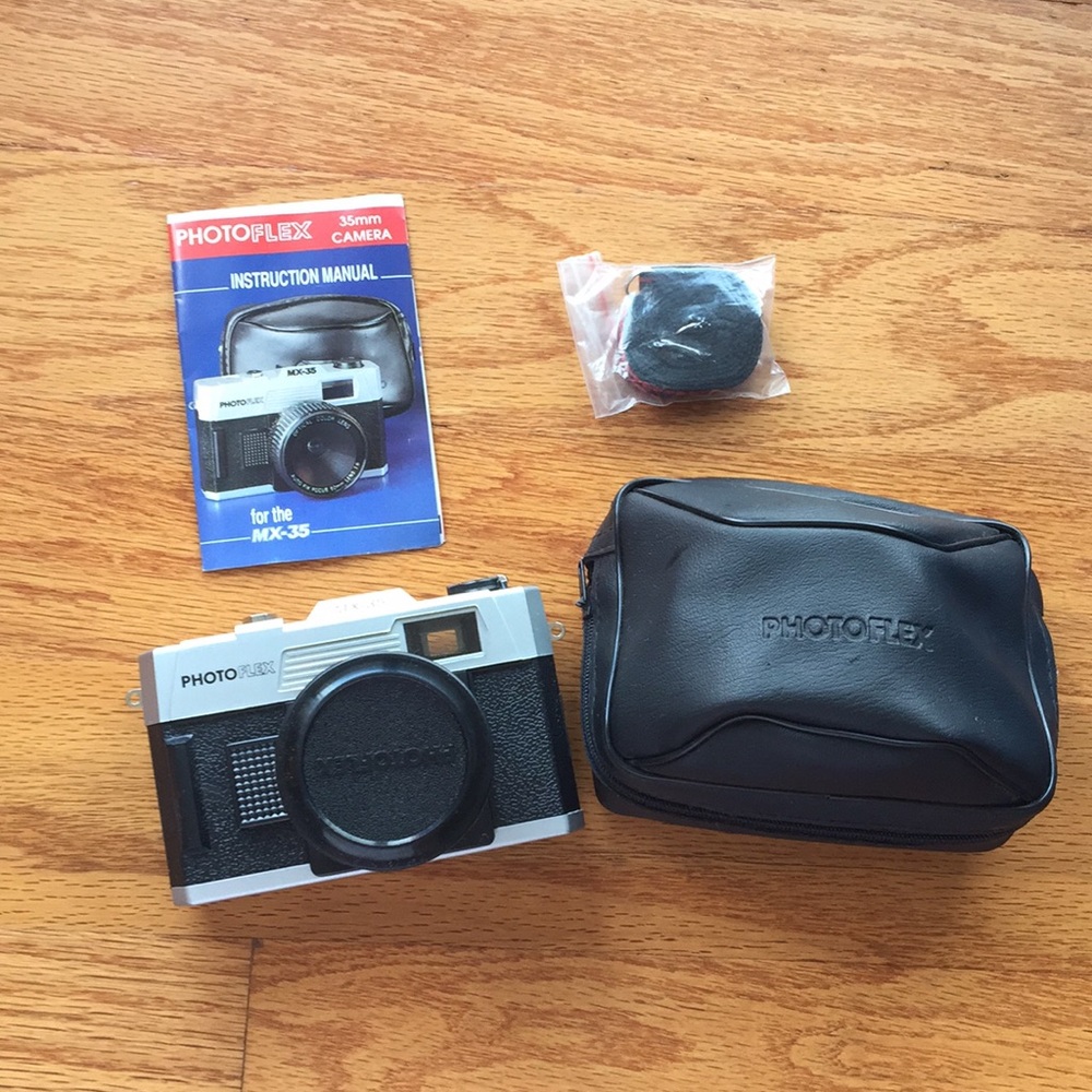 PHOTOFLEX MX-35  35mm Camera